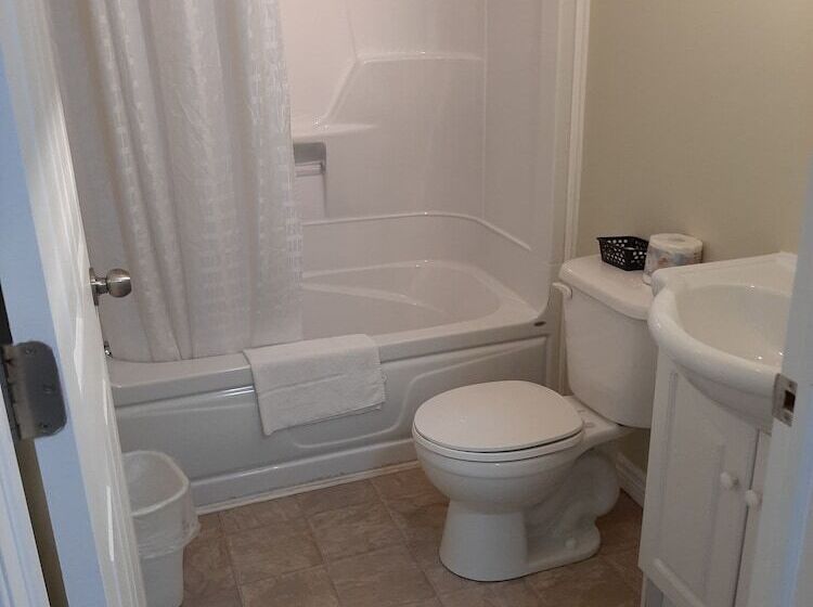 فندق Skyline Cabins