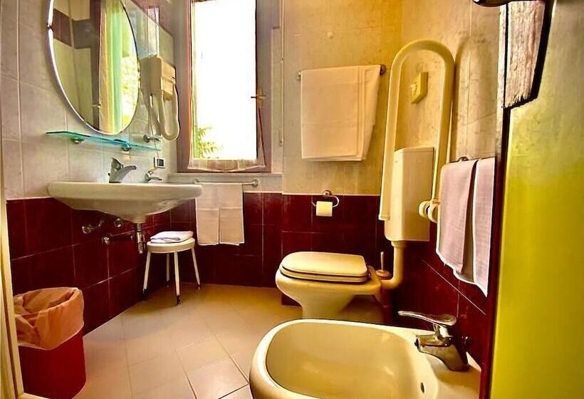 فندق Sole & Esperia