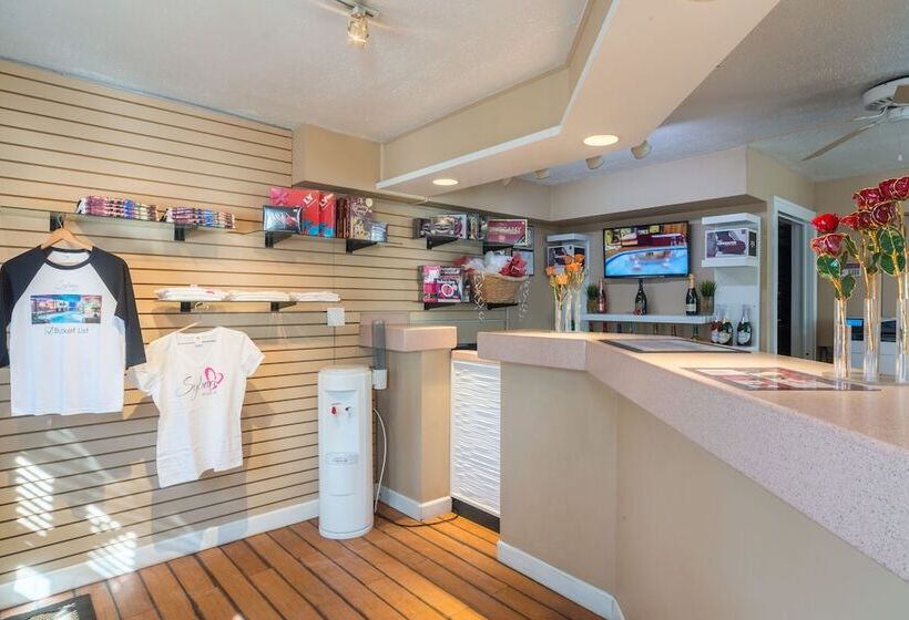 فندق Sybaris Pool Suites Mequon