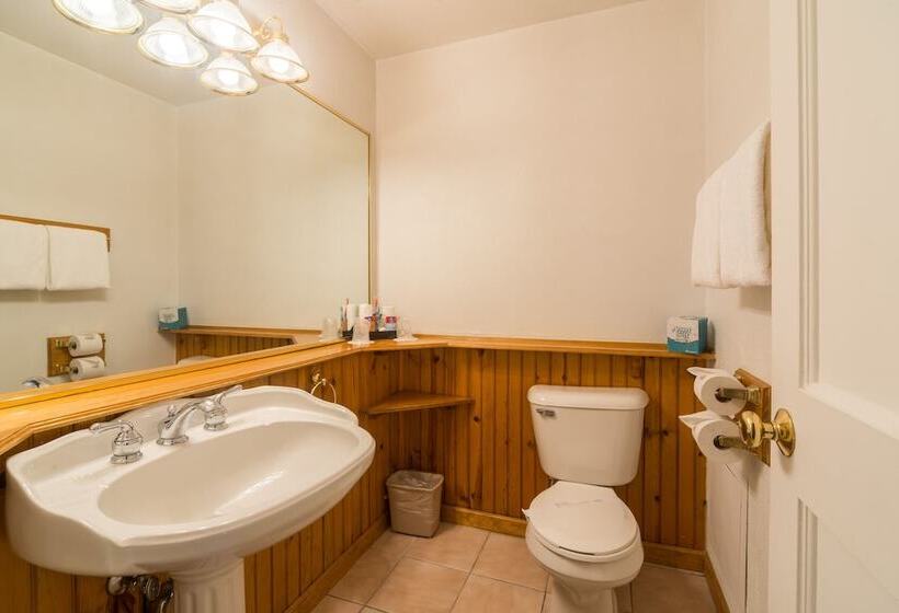 فندق Sybaris Pool Suites Mequon