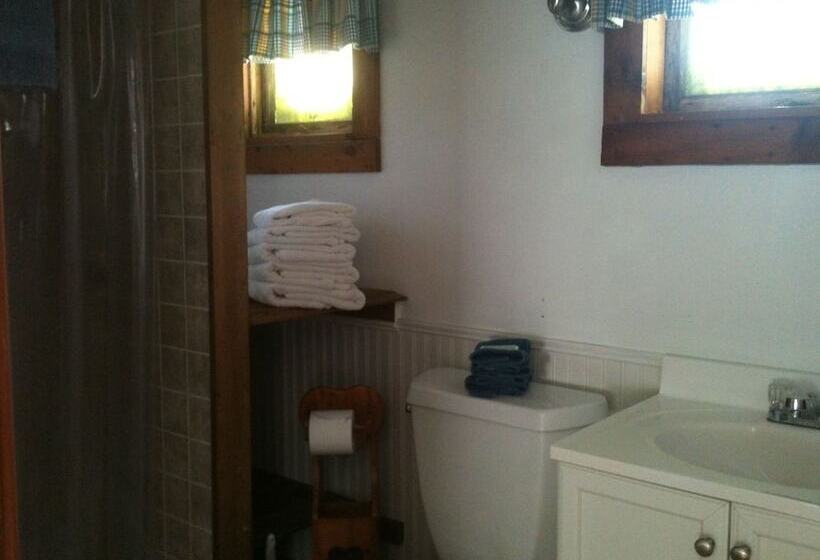 فندق The Woods Lodge