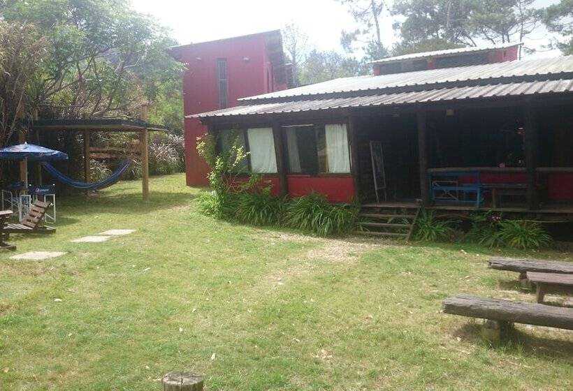 בית מלון כפרי Viajero La Pedrera Hostel