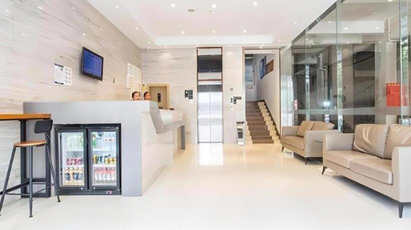 ホテル City Comfort Inn Liuzhou Rongshui Fengsha