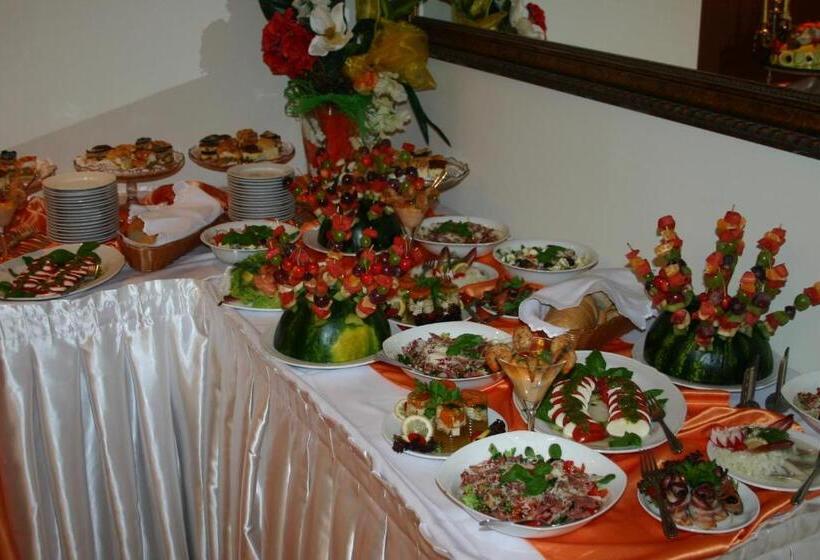 בית מלון כפרי Korona