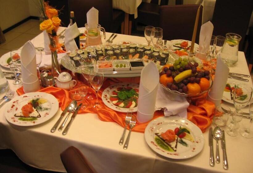 בית מלון כפרי Korona