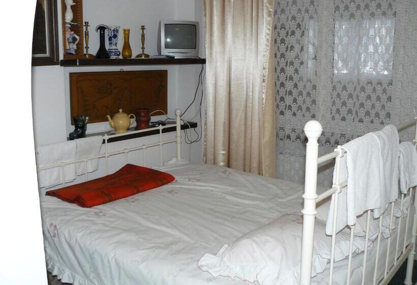 酒店 Piaseczno Willa Staropolska