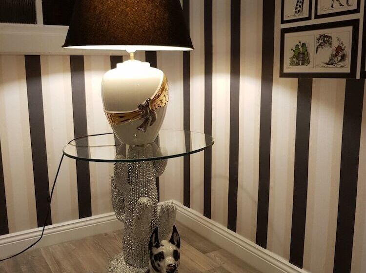 호텔 Villa Am Stechlin