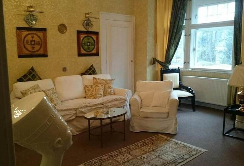 호텔 Villa Am Stechlin