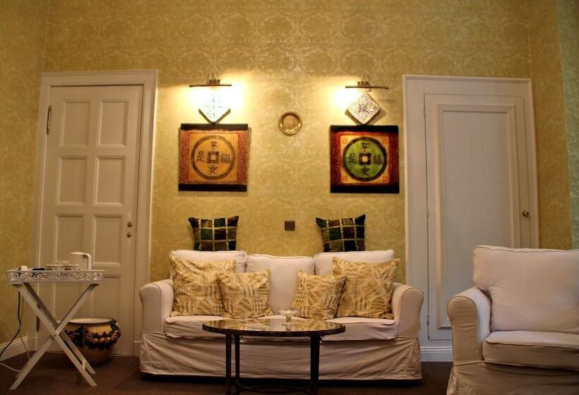 호텔 Villa Am Stechlin