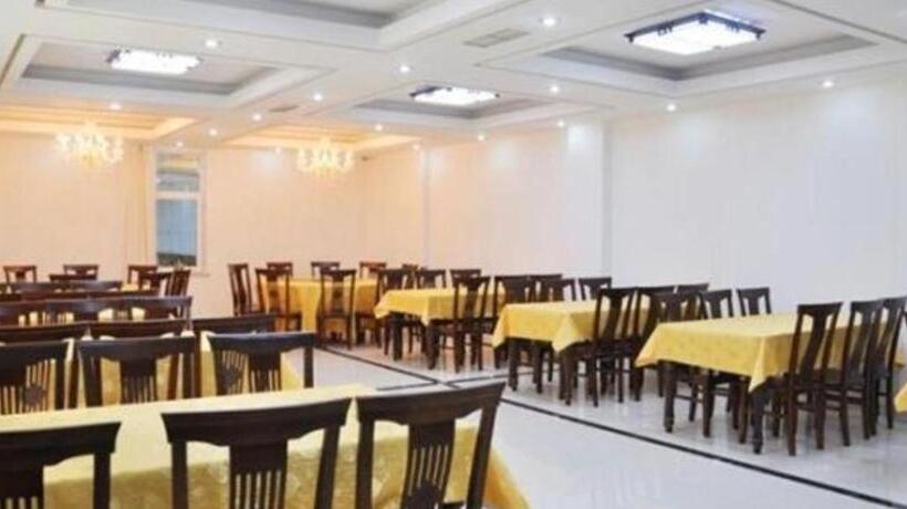 ホテル Weihai Huayu Business