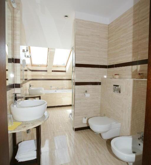 בית מלון כפרי Atena Wedding, Business & Spa