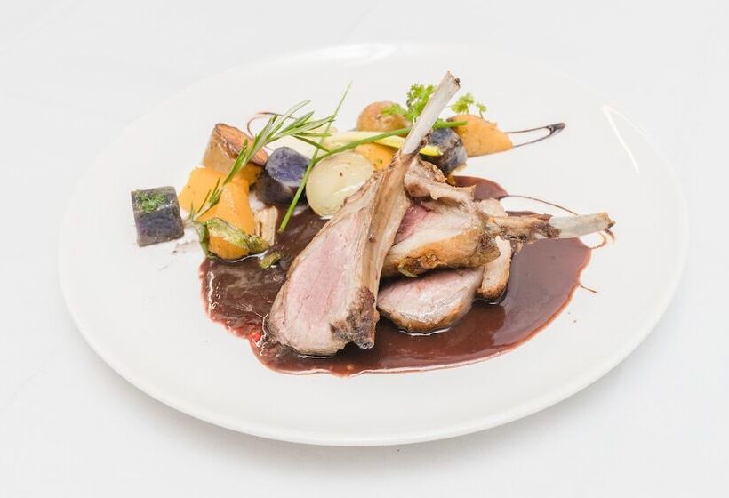 Отель Auberge Du Coude