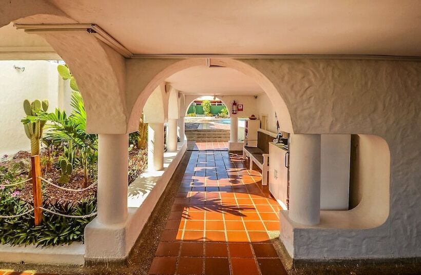 هتل Casa Opuntia Galapagos