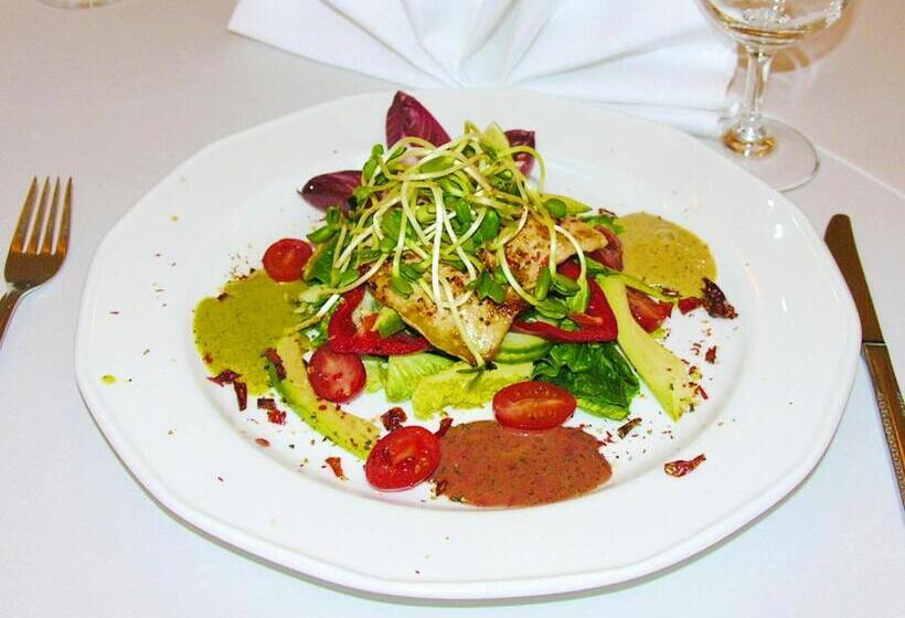 Отель Chabrowy Dworek