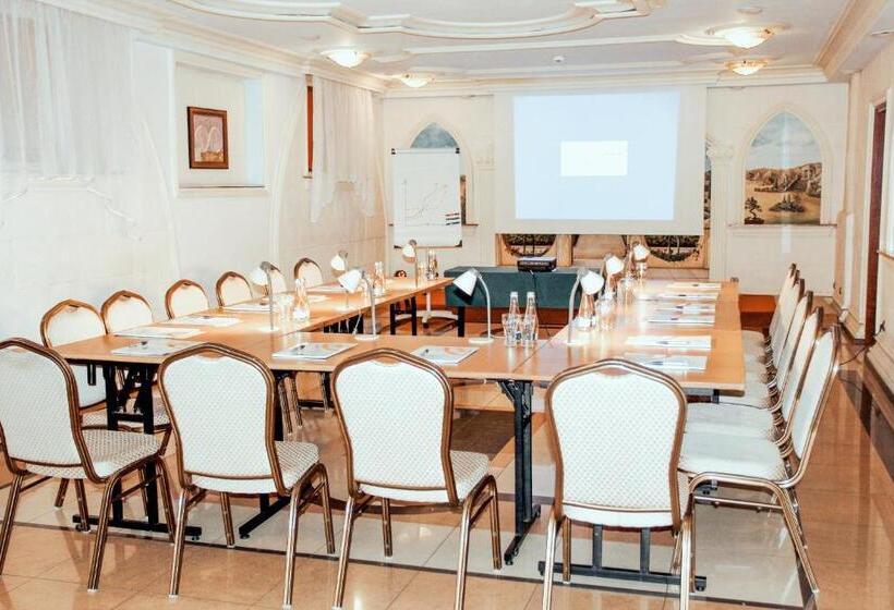 בית מלון כפרי Cumulus