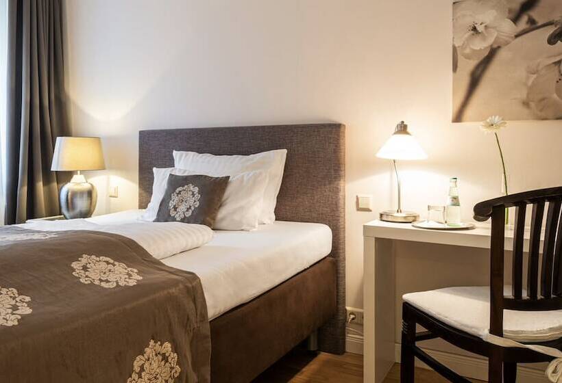 Отель Gutshof Havelland