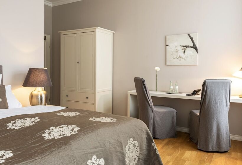 Отель Gutshof Havelland