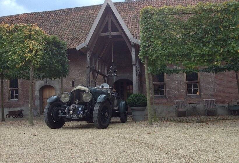 فندق Kasteelhoeve De Kerckhem