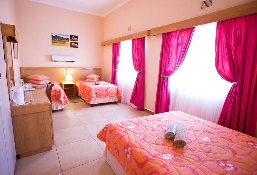 ホテル Namaqua Lodge