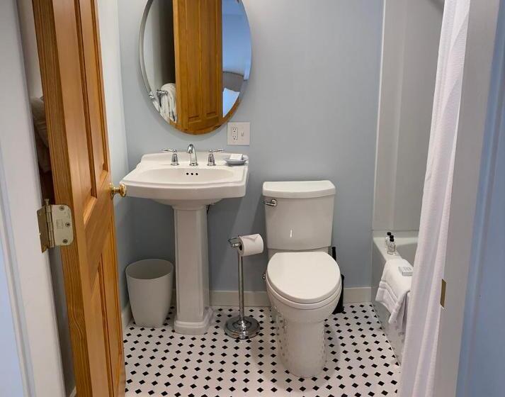 فندق Oakland House Seaside Inn & Cottages