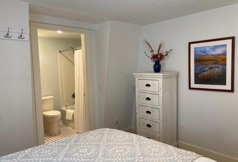 فندق Oakland House Seaside Inn & Cottages