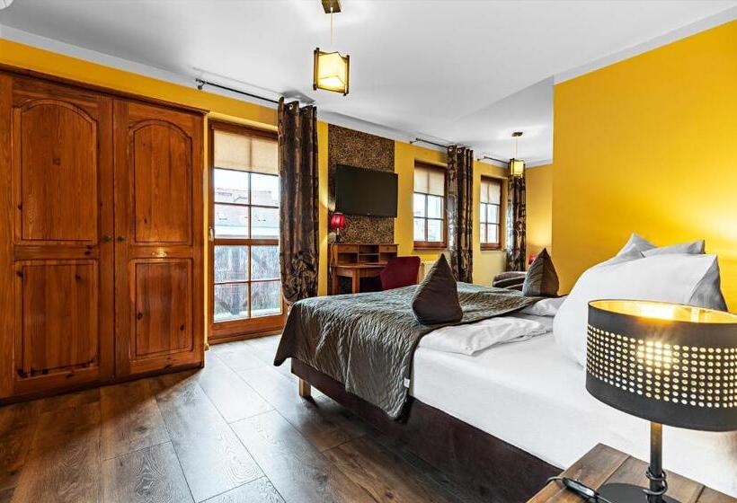 فندق Pensjonat Miejski