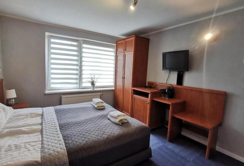 בית מלון כפרי Polaris Krynica Morska