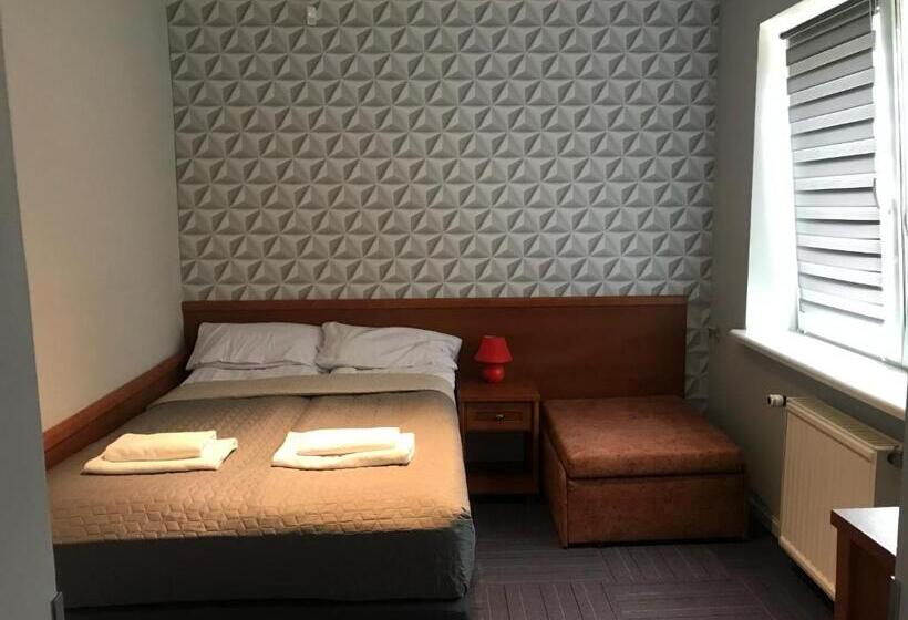 בית מלון כפרי Polaris Krynica Morska