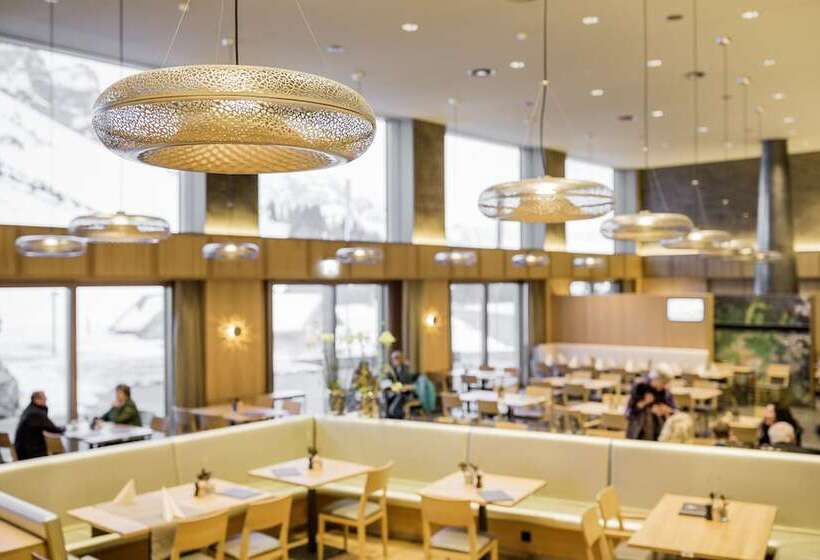 ホテル Säntis Das