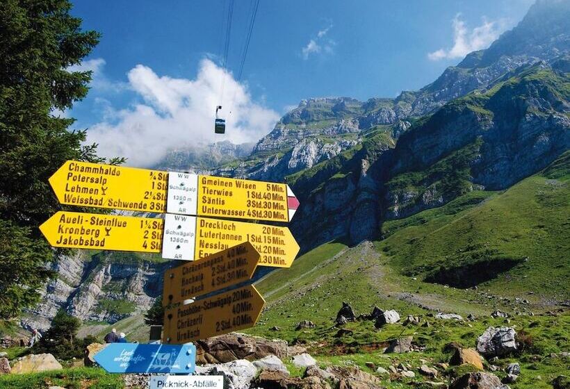 ホテル Säntis Das