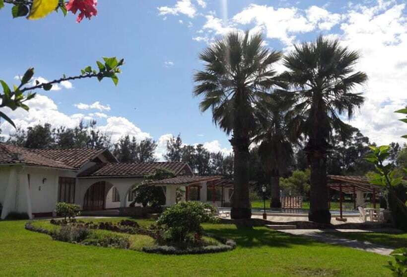 هتل & Spa Laguna Seca