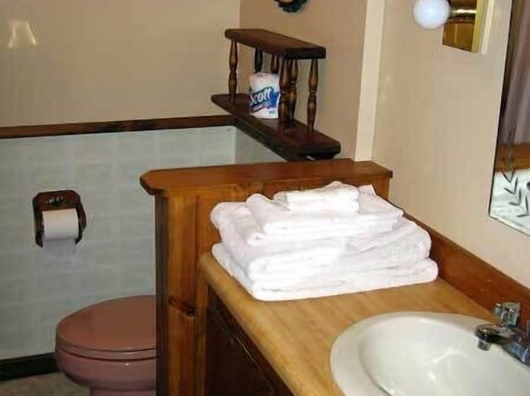 فندق Stowe Cabins In The Woods