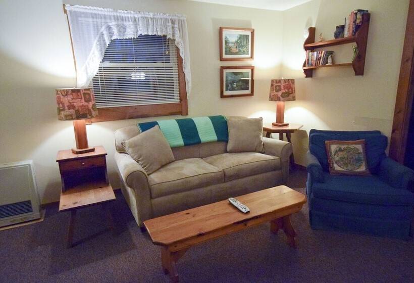 فندق Stowe Cabins In The Woods