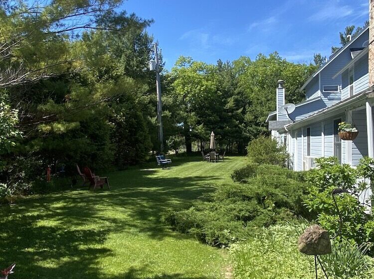 فندق The Sylvan Inn