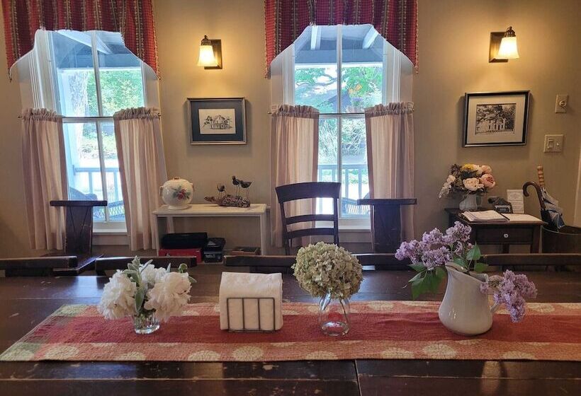 فندق The Sylvan Inn