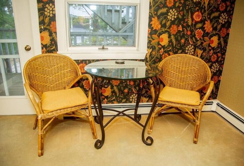 فندق The Sylvan Inn