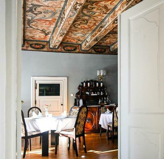 Отель Zamek W Krokowej