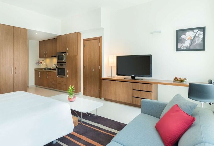 Adagio Abu Dhabi Al Bustan