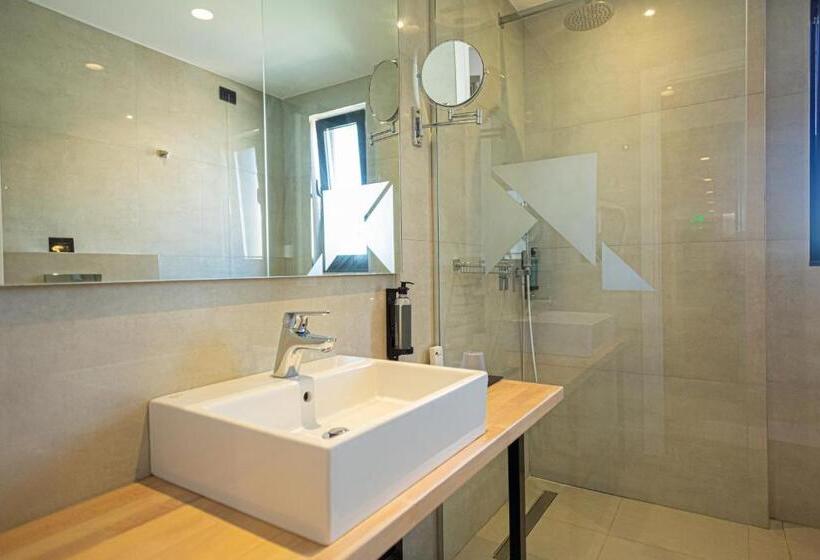 Andon Lapa Hotel & Spa