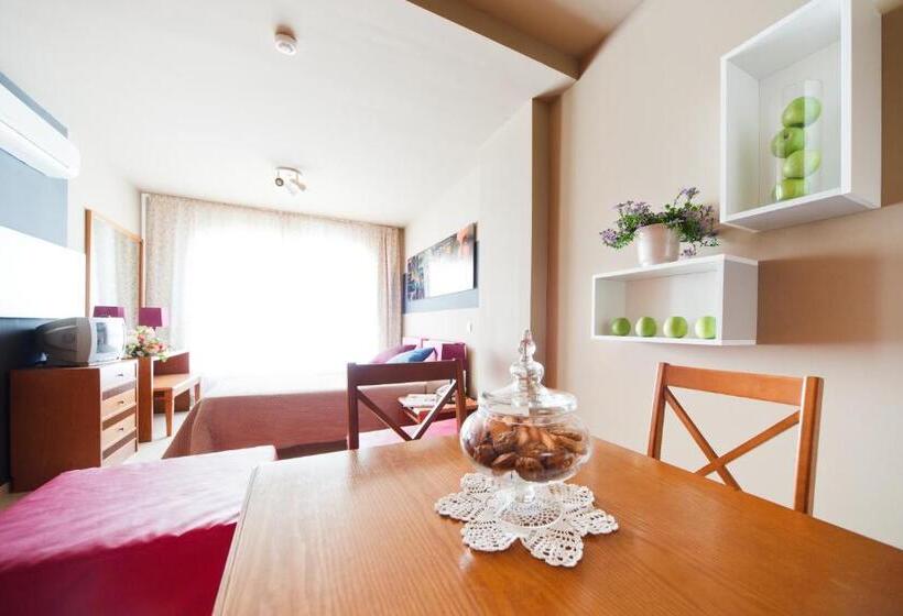 Sechi Aparthotel Marbella