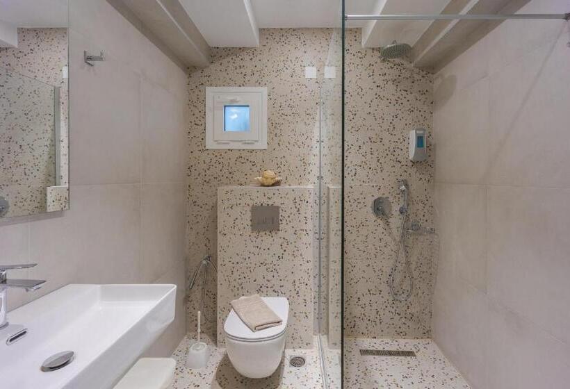 Camelot Royal Beds By Estia