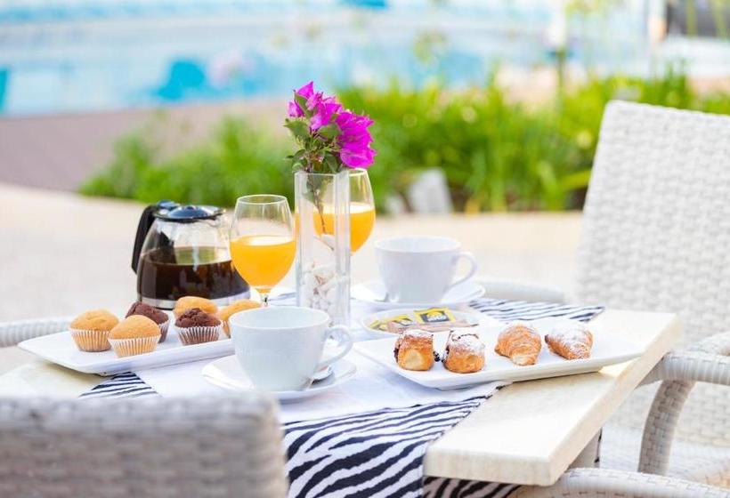 簡易ホテル El Celo Garden