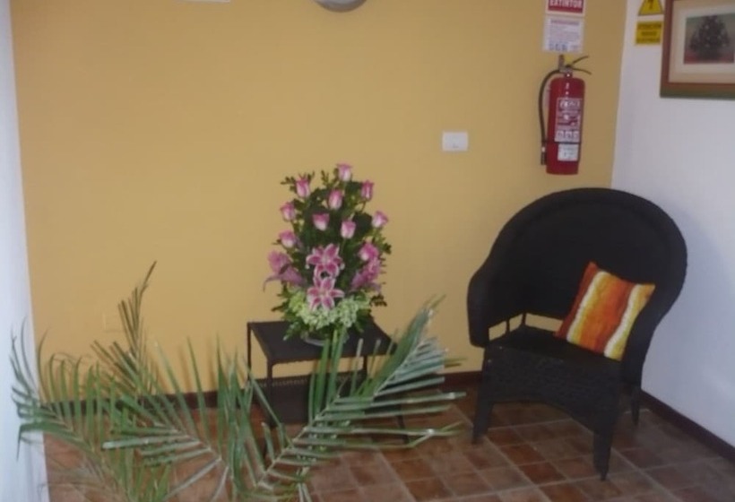 פונדק El Centurión