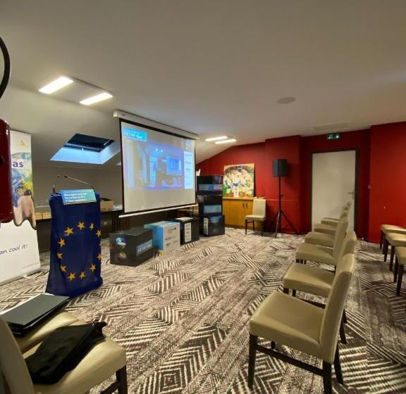 فندق فئة نجمة واحدة Loreak