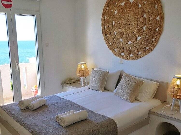 בית מלון כפרי Achlia