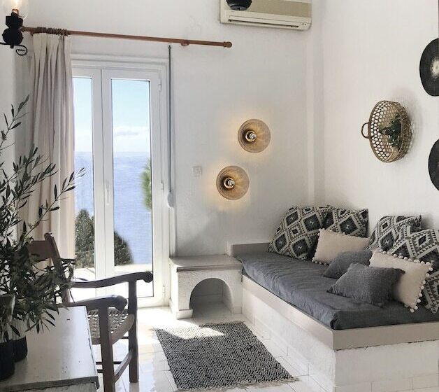 בית מלון כפרי Achlia