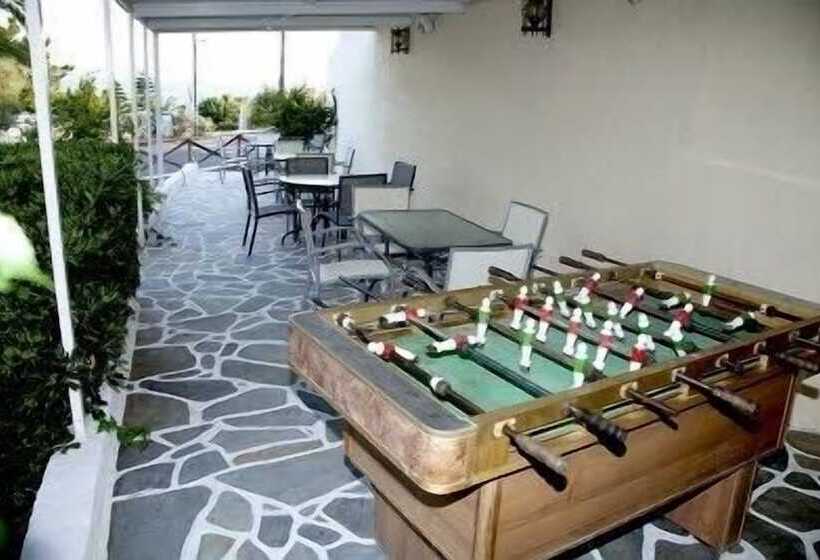 בית מלון כפרי Achlia