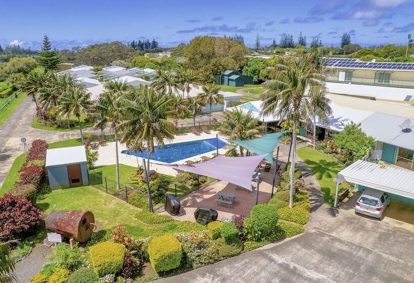 هتل Aloha Apartments