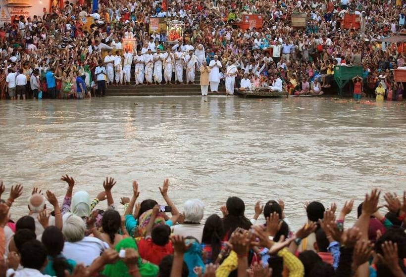 בית מלון כפרי Alpana