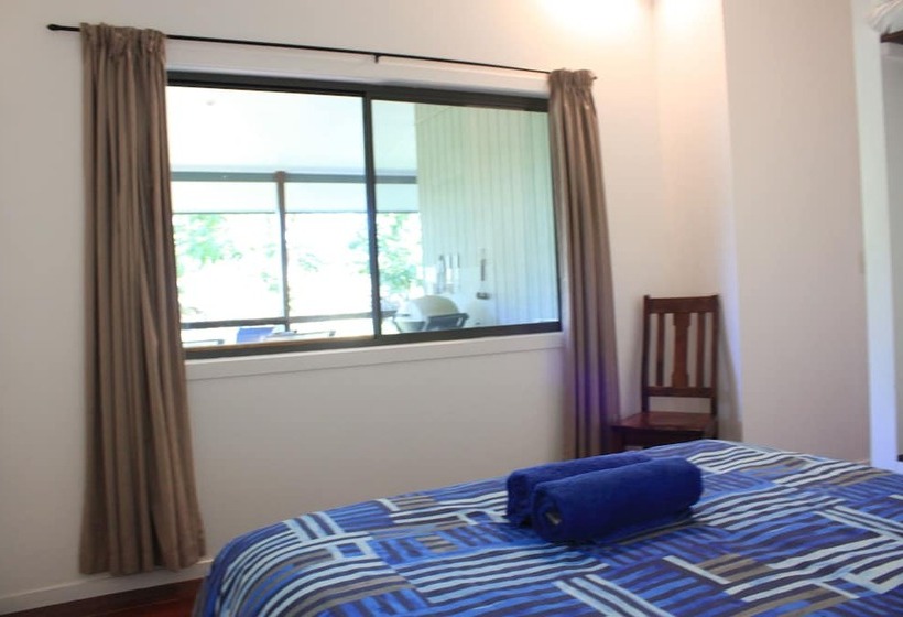 هتل Alstonville Country Cottages